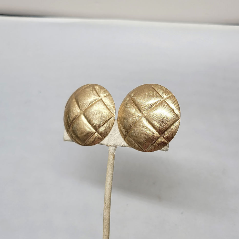 Thumbnail: Vintage 1950s Signed Napier Round Goldtone Quilted Clip Earrings