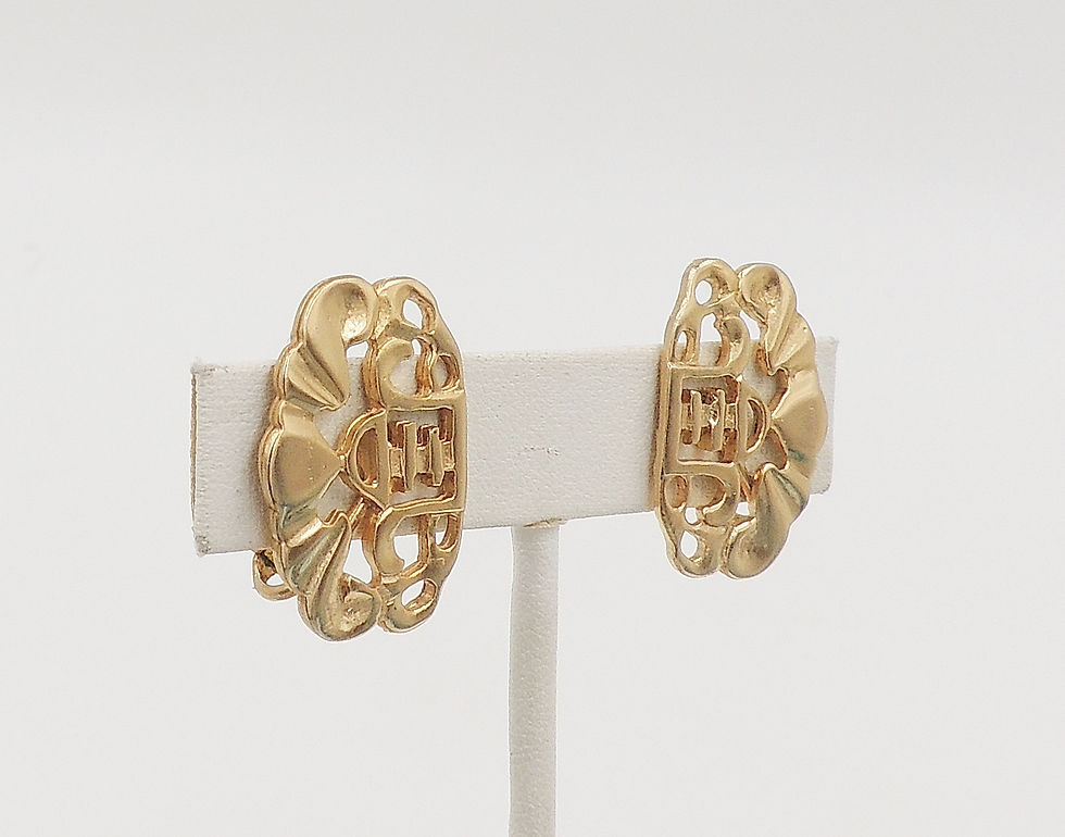 Thumbnail: Vintage 1960s Napier Asian Inspired Goldtone Clip Earrings