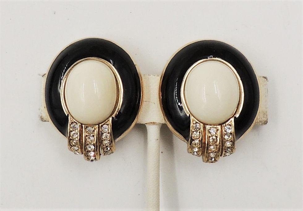 Thumbnail: Vintage 1980s Ciner Cabochon White Rhinestone & Black Enamel Clip Earrings