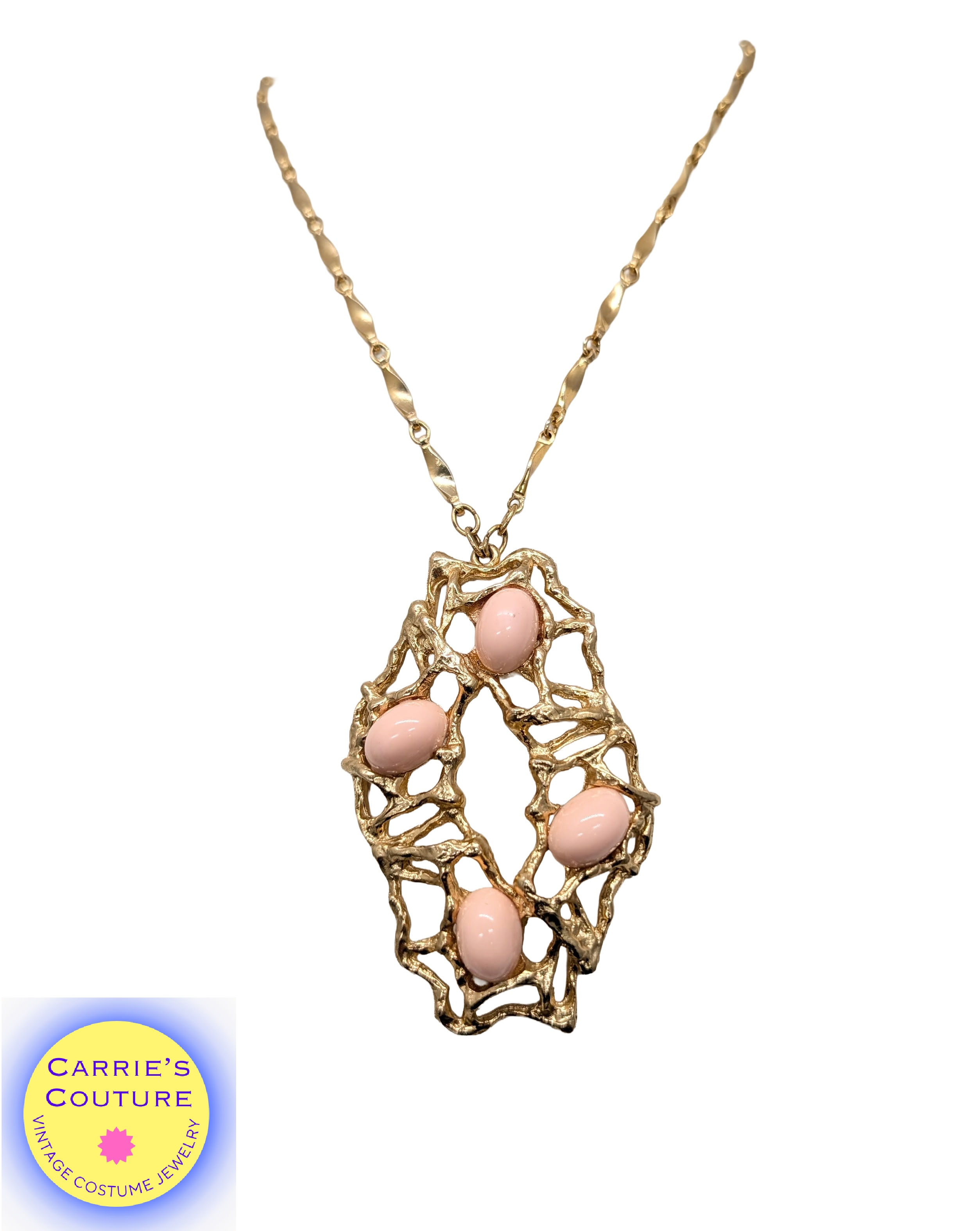 Vintage 1973 Signed Napier Modernist Cabochon Faux-Coral Pendant Necklace