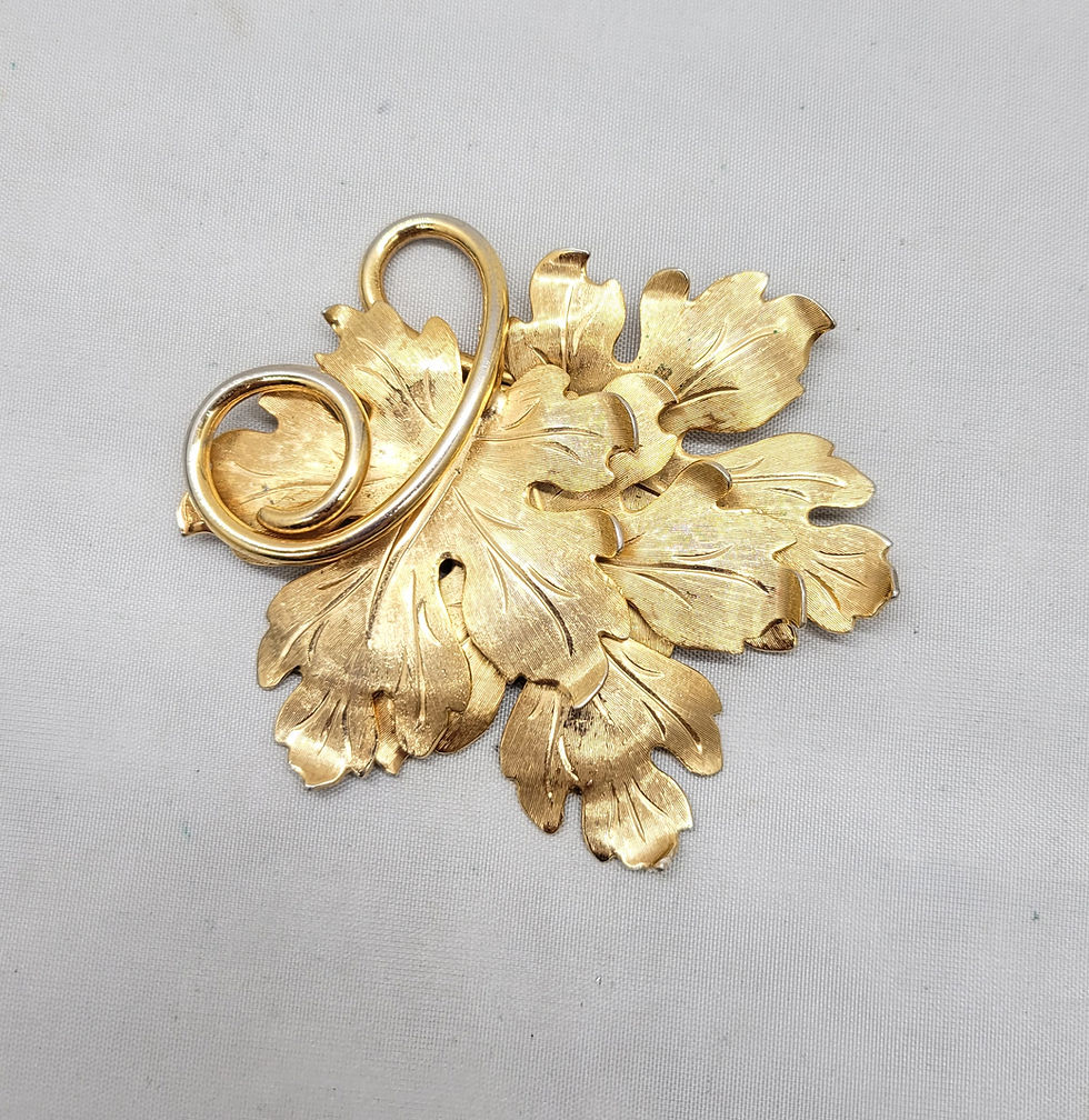 Thumbnail: Vintage Signed Napier Goldtone Maple Leaves Brooch