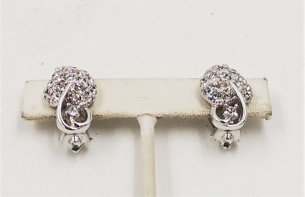 Thumbnail: Pennino Rhodium Plated Pave Clear Rhinestone Leaf Clip Earrings