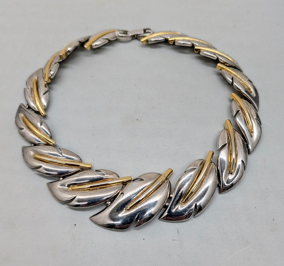 Thumbnail: Vintage 1980s Signed Givenchy Rhodium & Gold Plated Leaf Collar Necklace