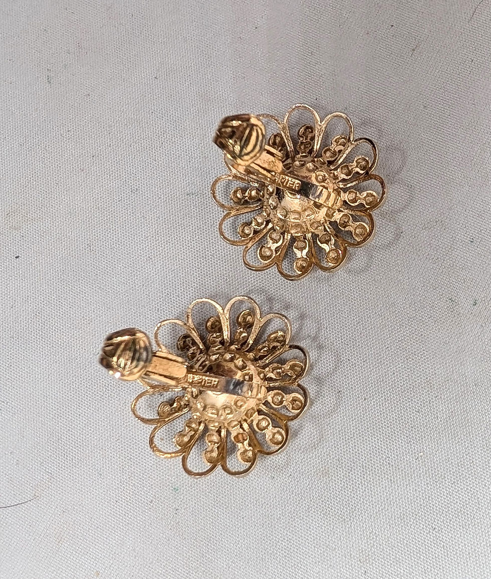 Thumbnail: Vintage 1950s Signed Napier Goldtone Faux-Citrine Flower Clip Earrings