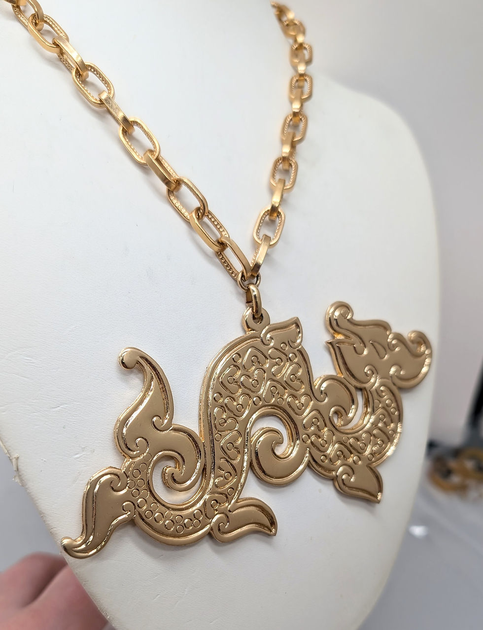 Thumbnail: Vintage 1972 Signed Napier Goldtone Dragon Pendant Necklace