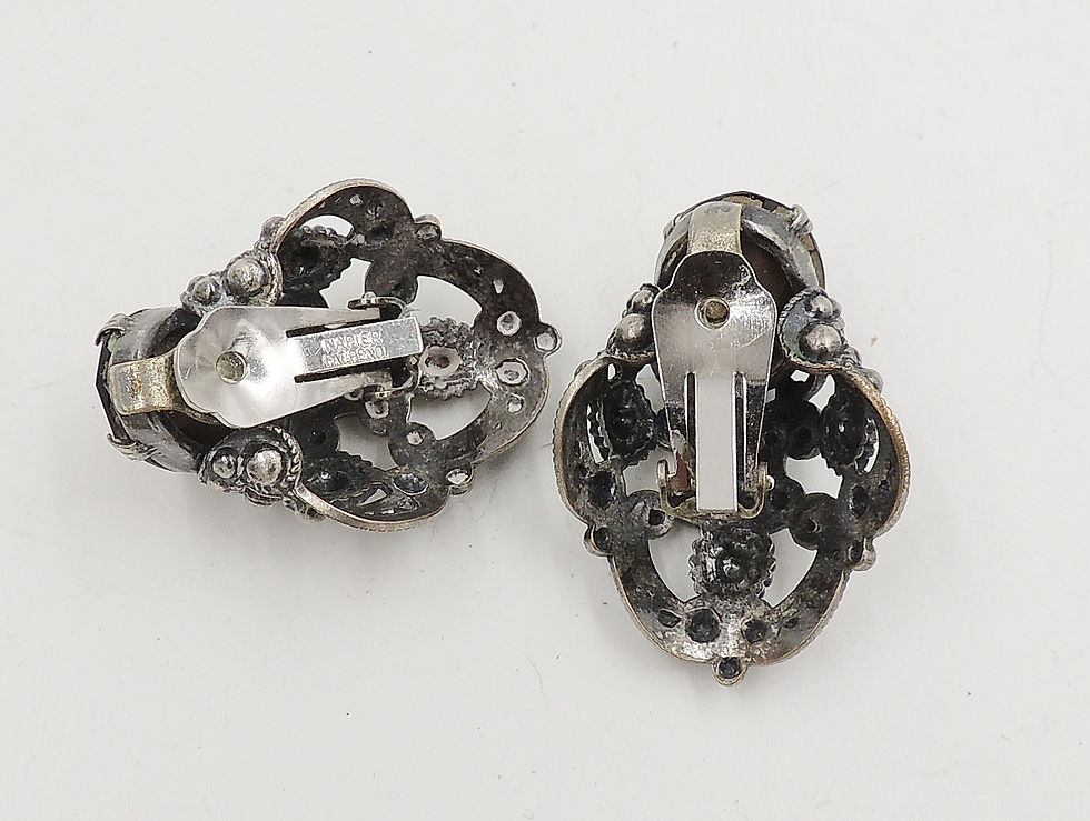 Thumbnail: Vintage 1950s Napier Faux-Amethyst Rhinestone Clip Earrings