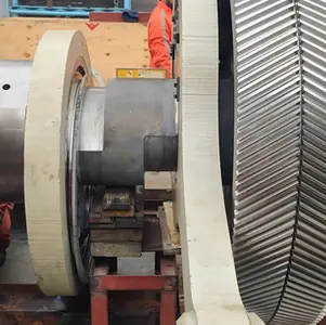 Skill and grit in the hands that keep Mud Pumps running