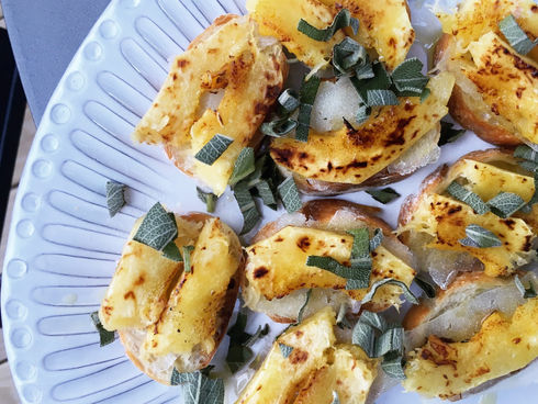 Recipe: Sage and Acorn Squash Crostini