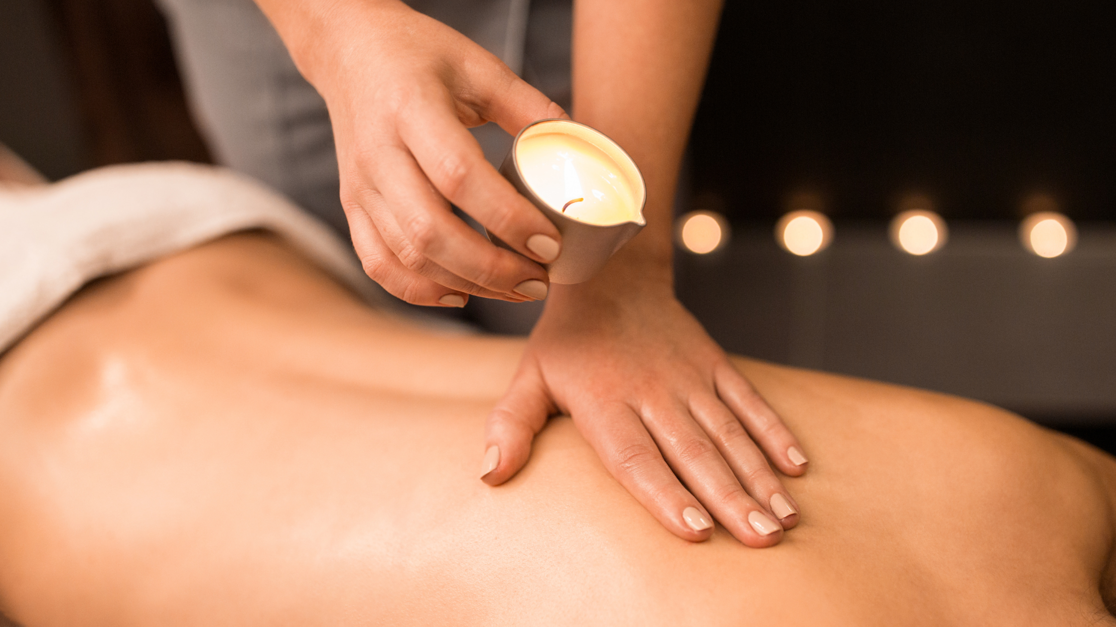 Massaggio con candele 50 minuti a domicilio