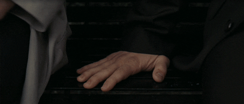 zoey dechenel 500 days of summer joseph gordon levitt hand holding gif