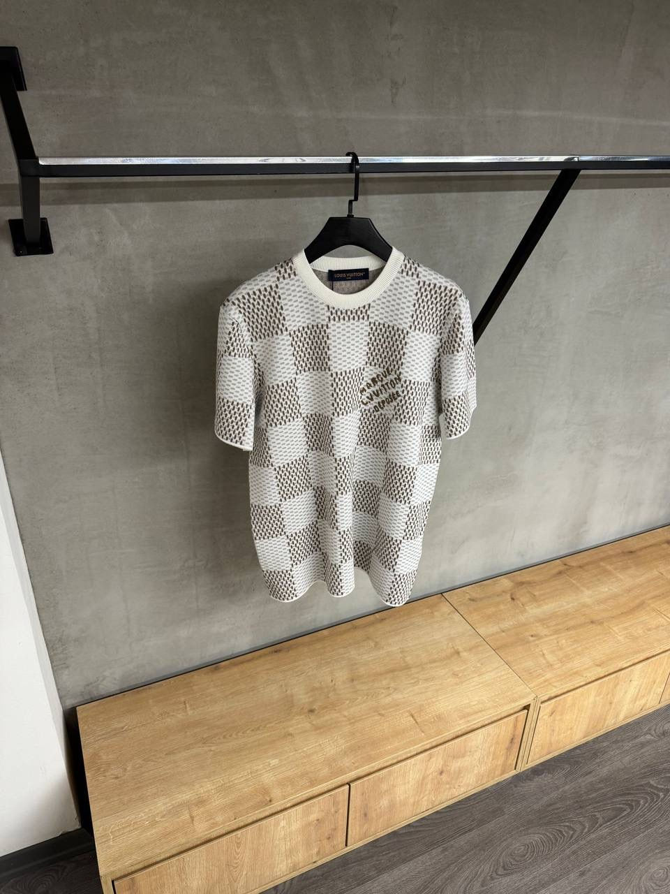 Thumbnail: Lv Damier Knitted Short-Sleeved Crewneck