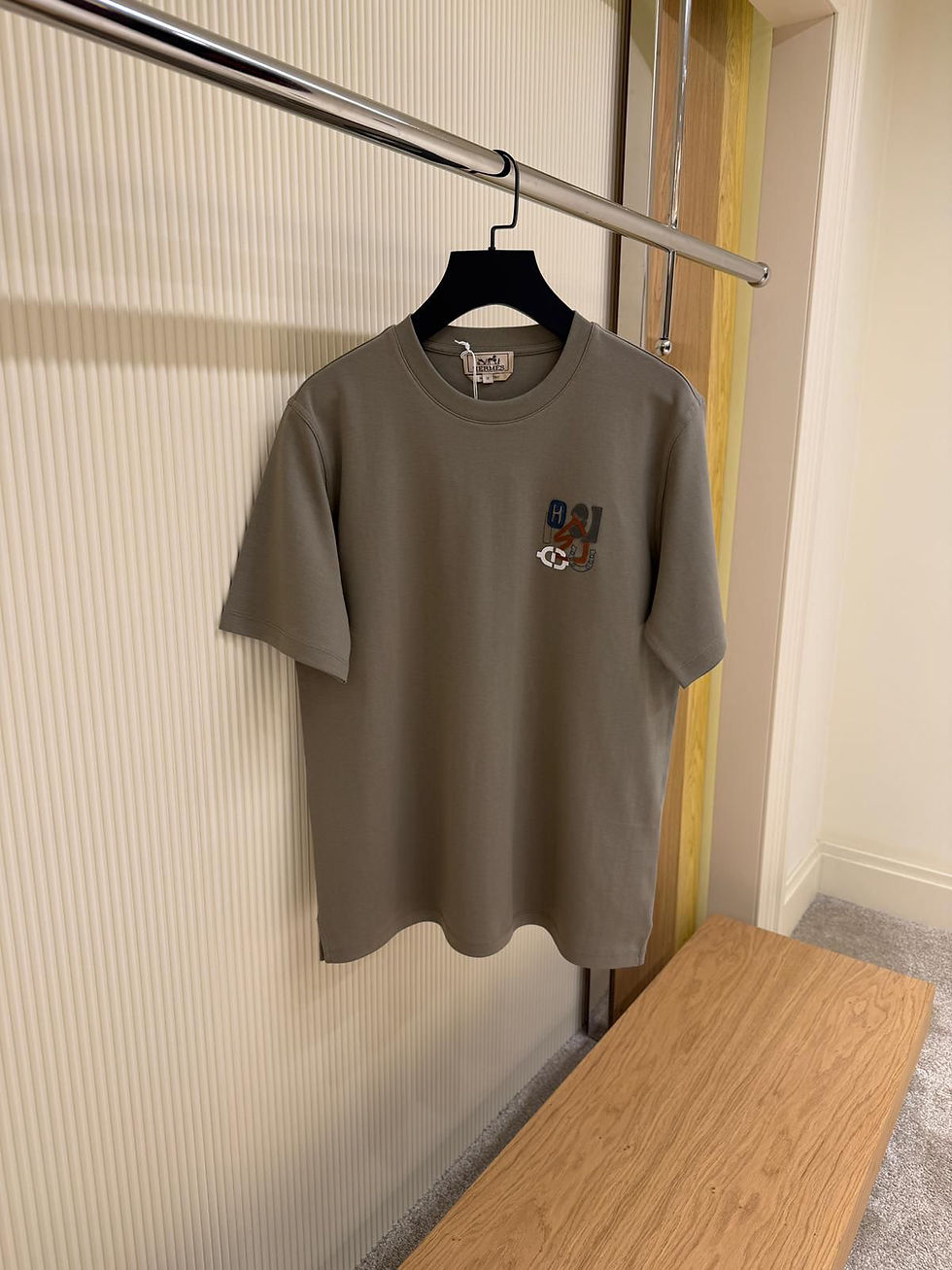 Thumbnail: Hermes T-shirt mini patch cuir « H Puzzle »