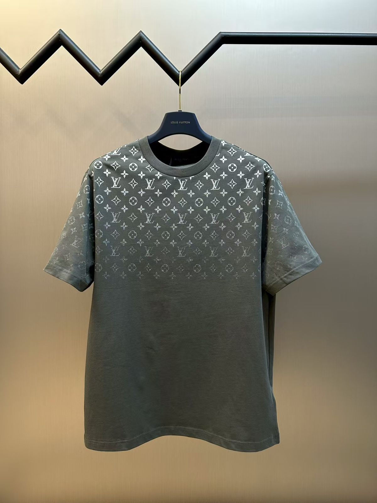 Lv Monogram Gradient T-Shirt