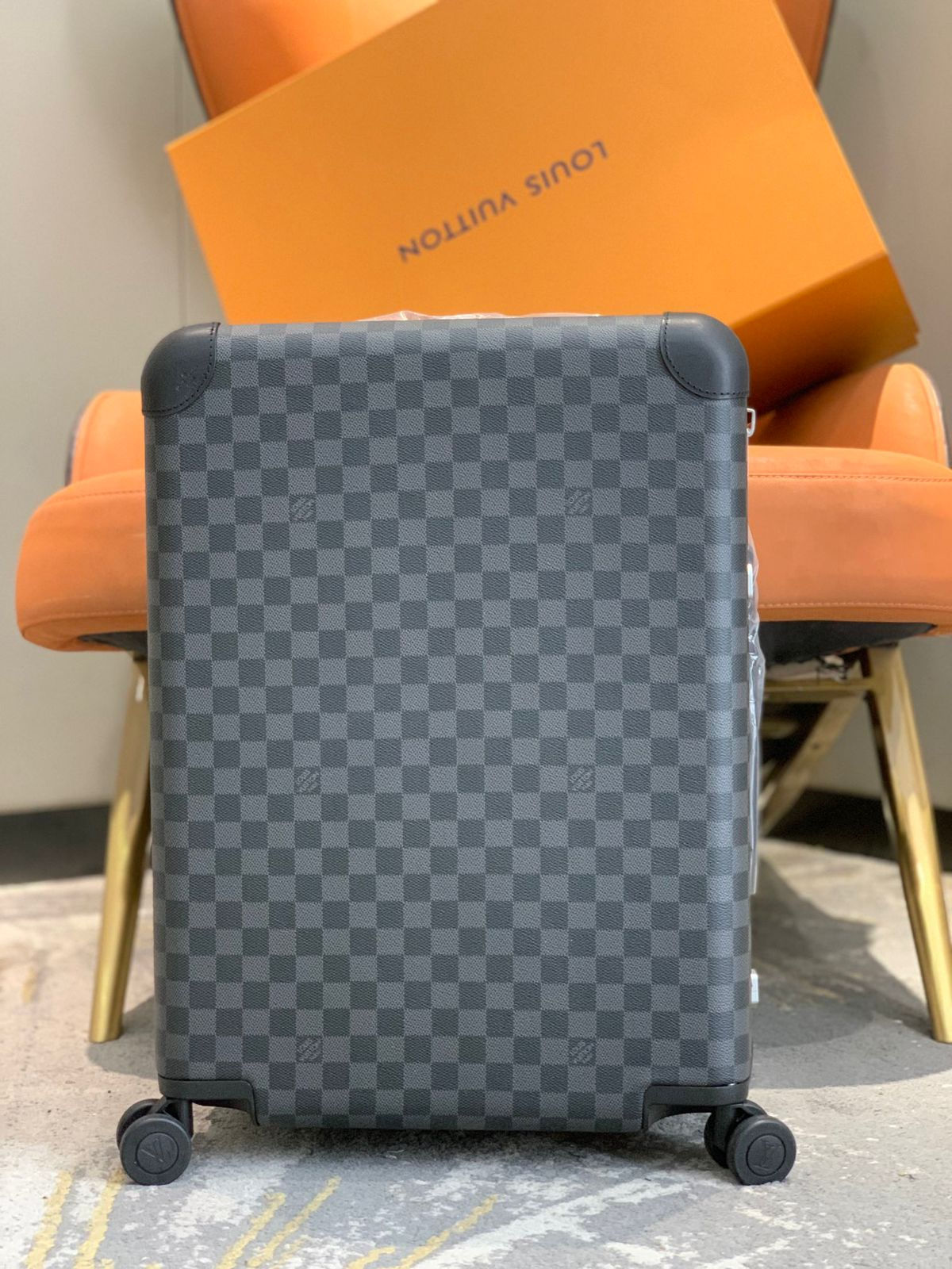LV Horizon 55 Suitcase