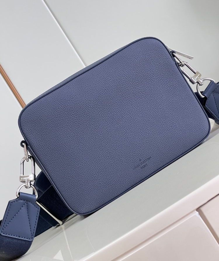 Thumbnail: Lv Fastline Messenger