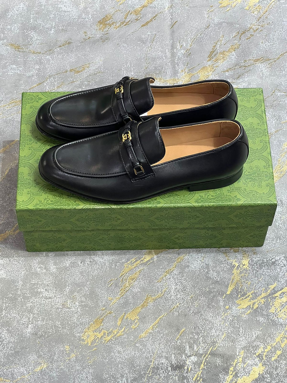 Thumbnail: GUCCI Leather Loafers