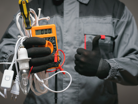 When to Hire an Electrician in The Woodlands