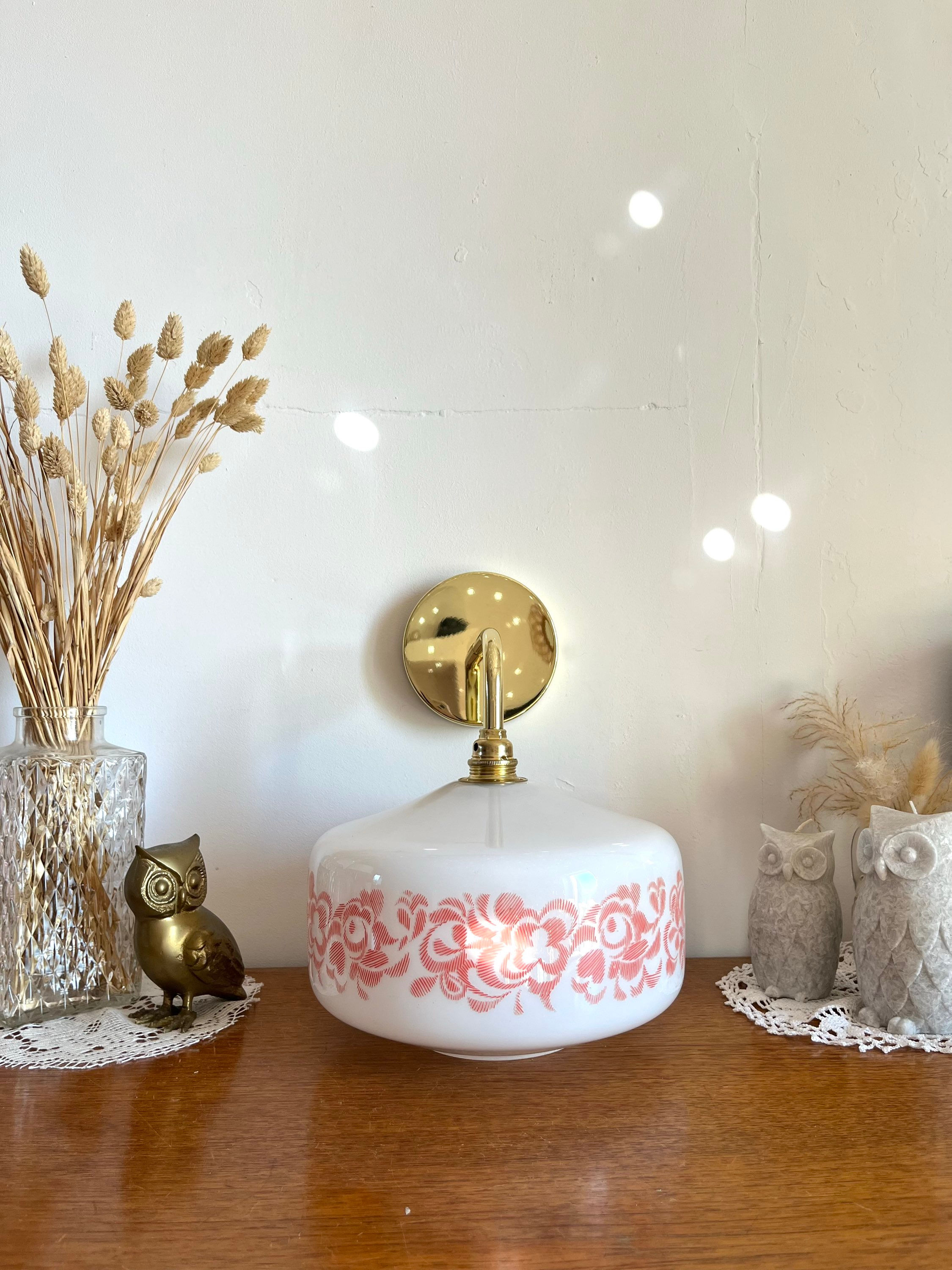 Applique murale opaline vintage