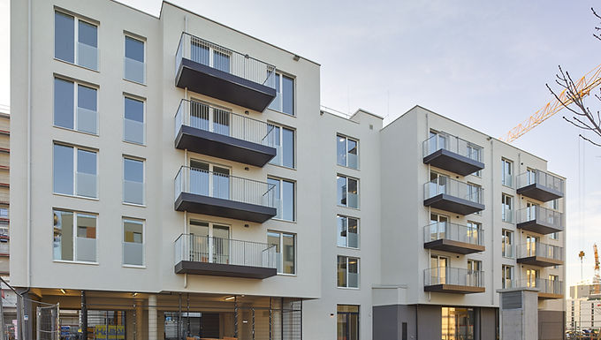 Bloch-Bauer-Promenade 21/Sissy-Löwinger-Weg 3, 1100 Wien
- Sonnwendviertel/Hauptbahnhof BPL C.18.B