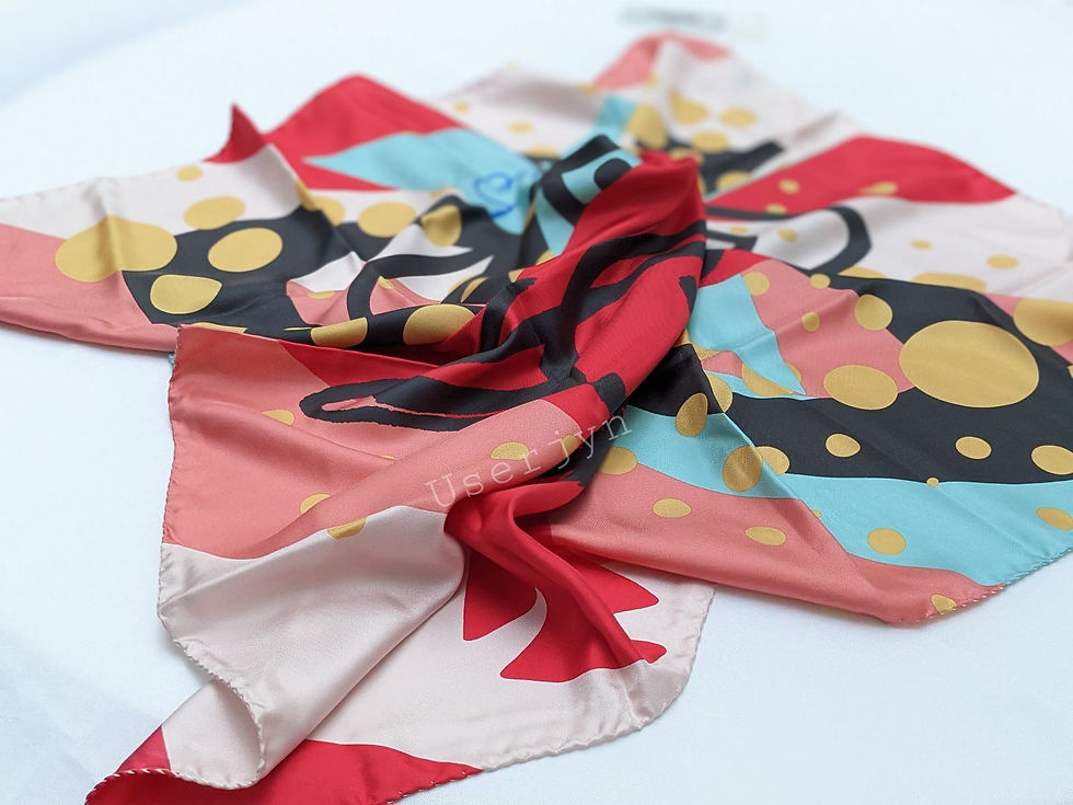 縮圖：Colorful silk scarf with abstract design pattern, red, pink, and yellow hues. Userjyn
