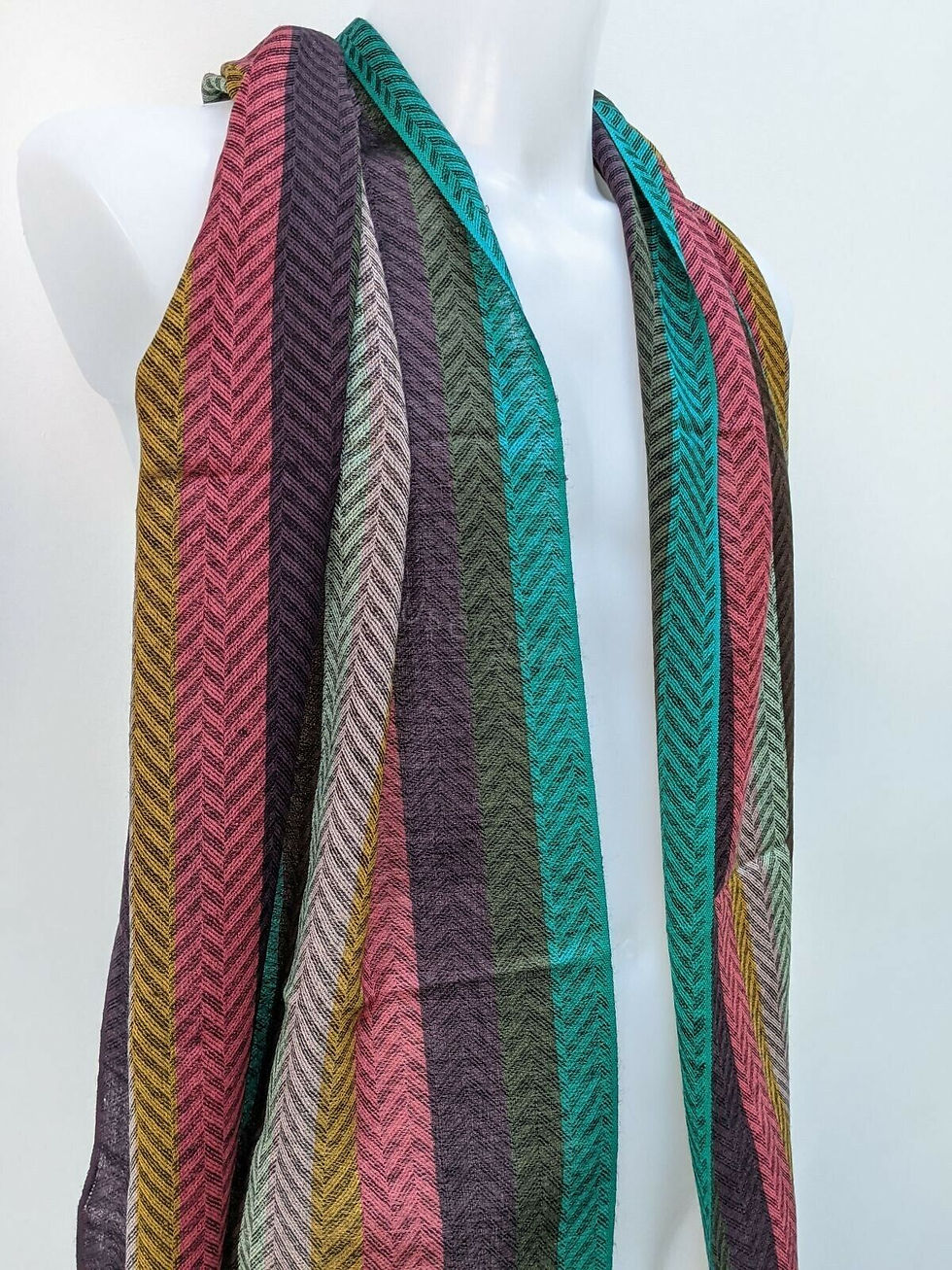 縮圖：Paul Smith Artist Stripe Herringbone Scarf when worn