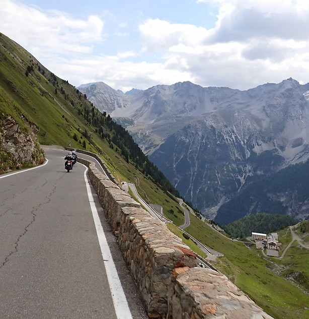 European-Alps-tour-2026-Stelvio.jpg