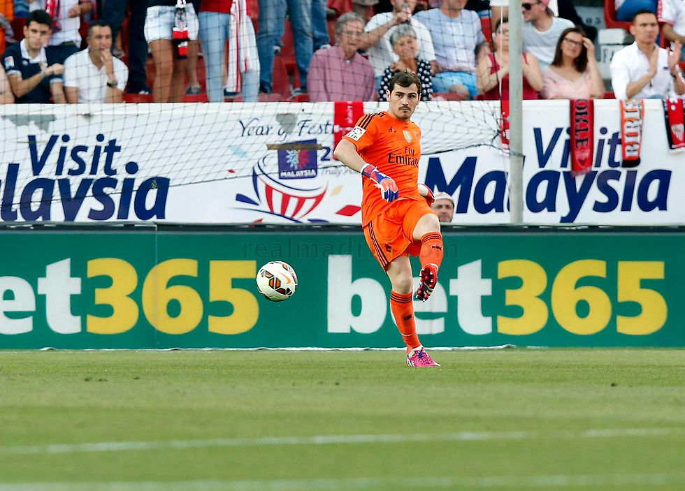 Iker Casillas: "Vivo en una diana constante, pero me lo tomo con humor" (FOTO: real madrid)