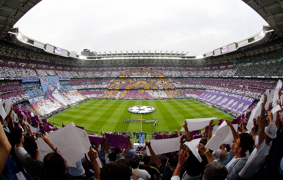 El Bernabéu 'rugió' y 'latió con un espectacular mosaico (FOTO: real madrid)