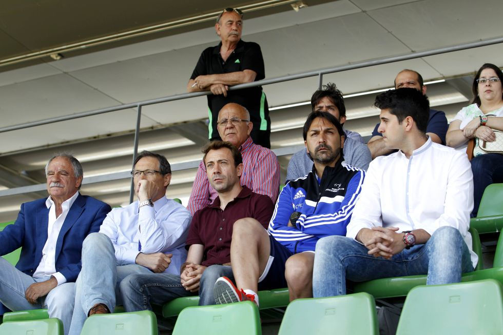 Paco de Miguel se dejó ver en las Rozas (FOTO: AS)