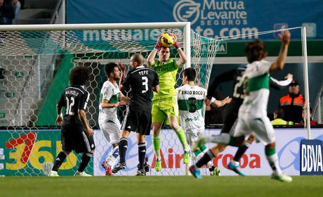 Iker Casillas llegó a una cifra redonda