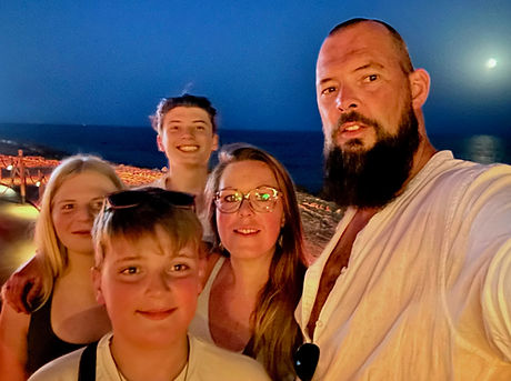 Familie Volckerick Wyckhuys heten u van harte welkom