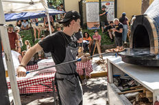 SRPF25 Phil Fisher -07910 Crowd