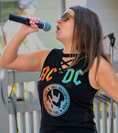 SRPF25-BillSumits-SourFlower_0758a