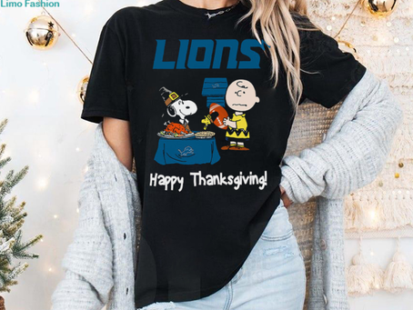 Peanuts Detroit Lions Football Happy Thanksgiving T Shirt