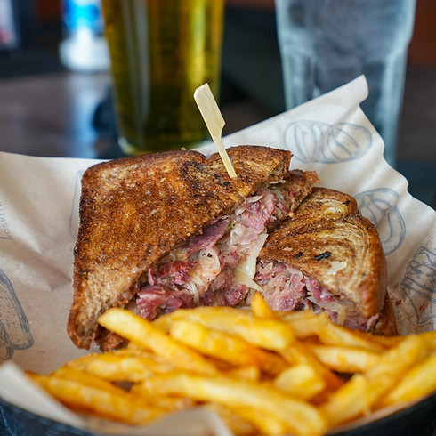 Ruben Sandwich-00332.jpg