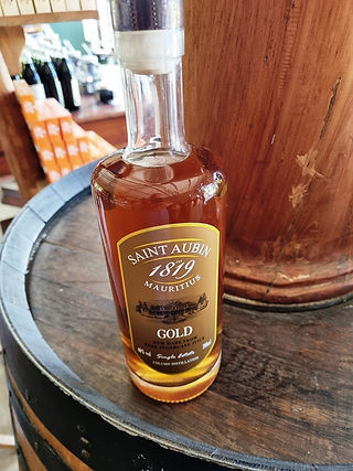 domaine de saint aubin gold rum