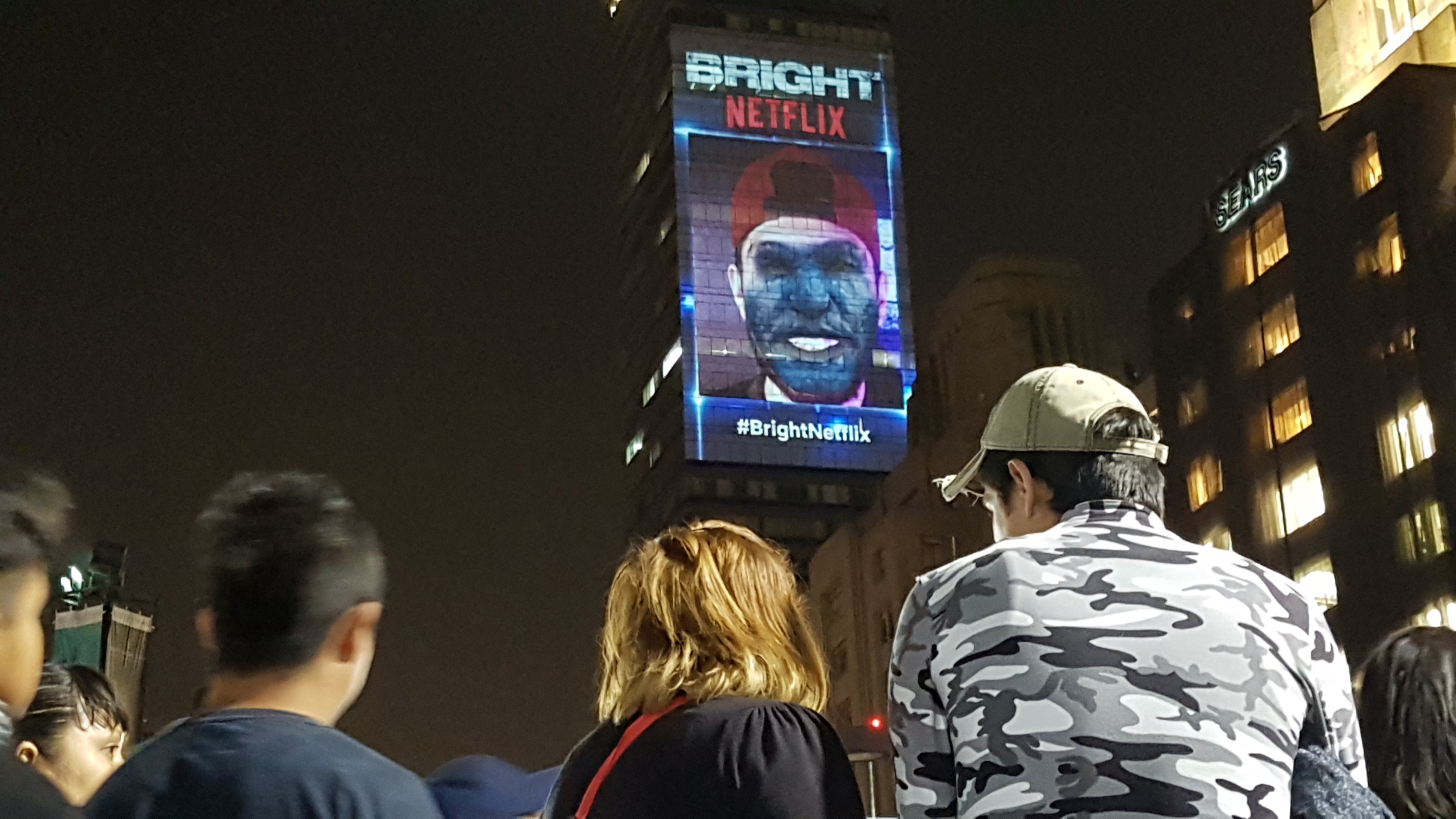 Bright - Netflix - Activación Torre Latino y Alameda