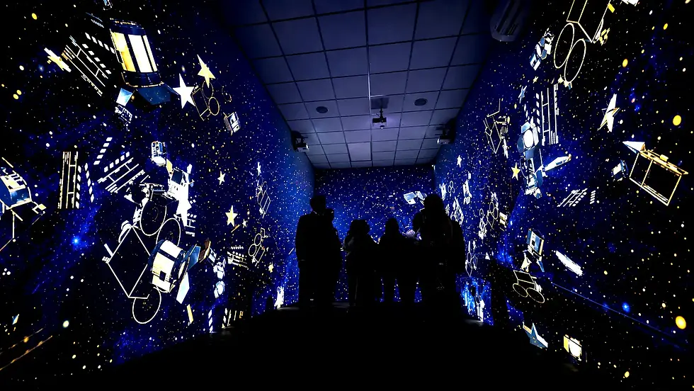 Intro cine - 360° immersive experience Punto Cine