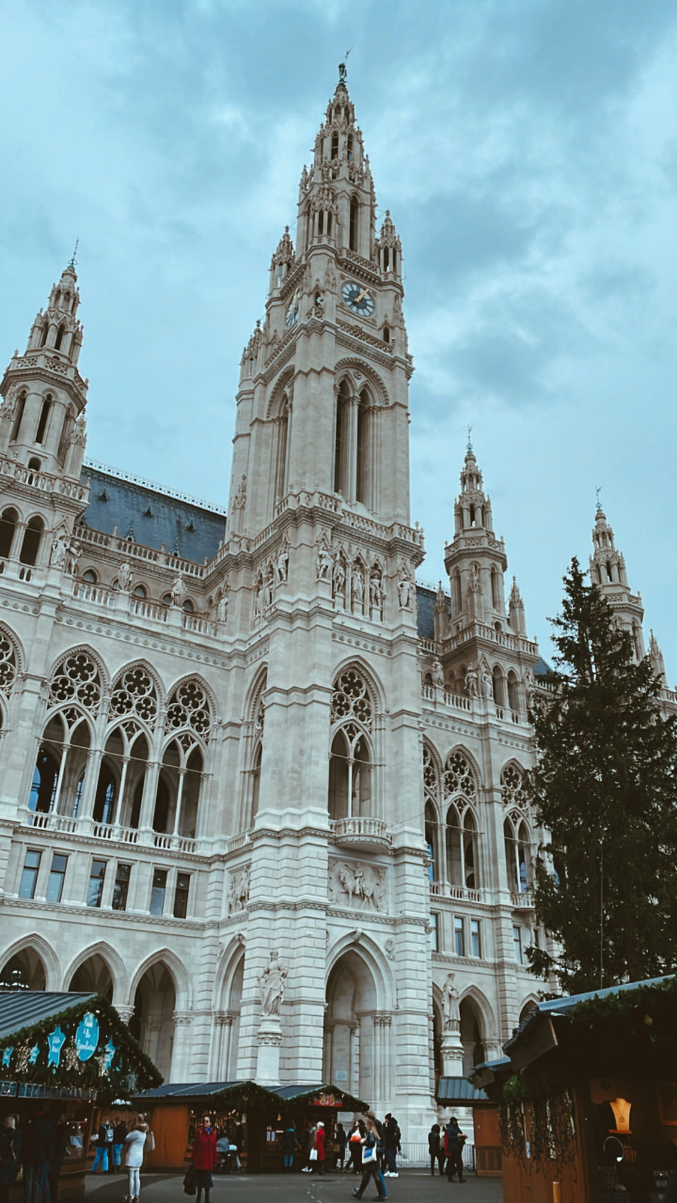 Vienna City Hall with German Christmas Market