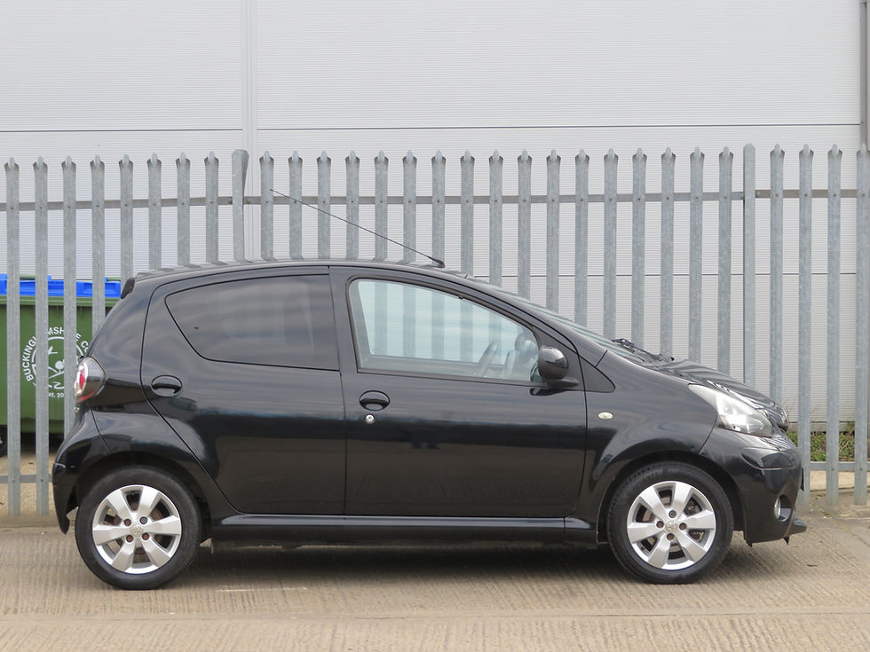 Thumbnail: 2013 TOYOTA AYGO, 1 OWNER FROM NEW, 42,000 MILES, FMDSH, NEW CLUTCH