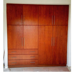 Ντουλάπα δρυς