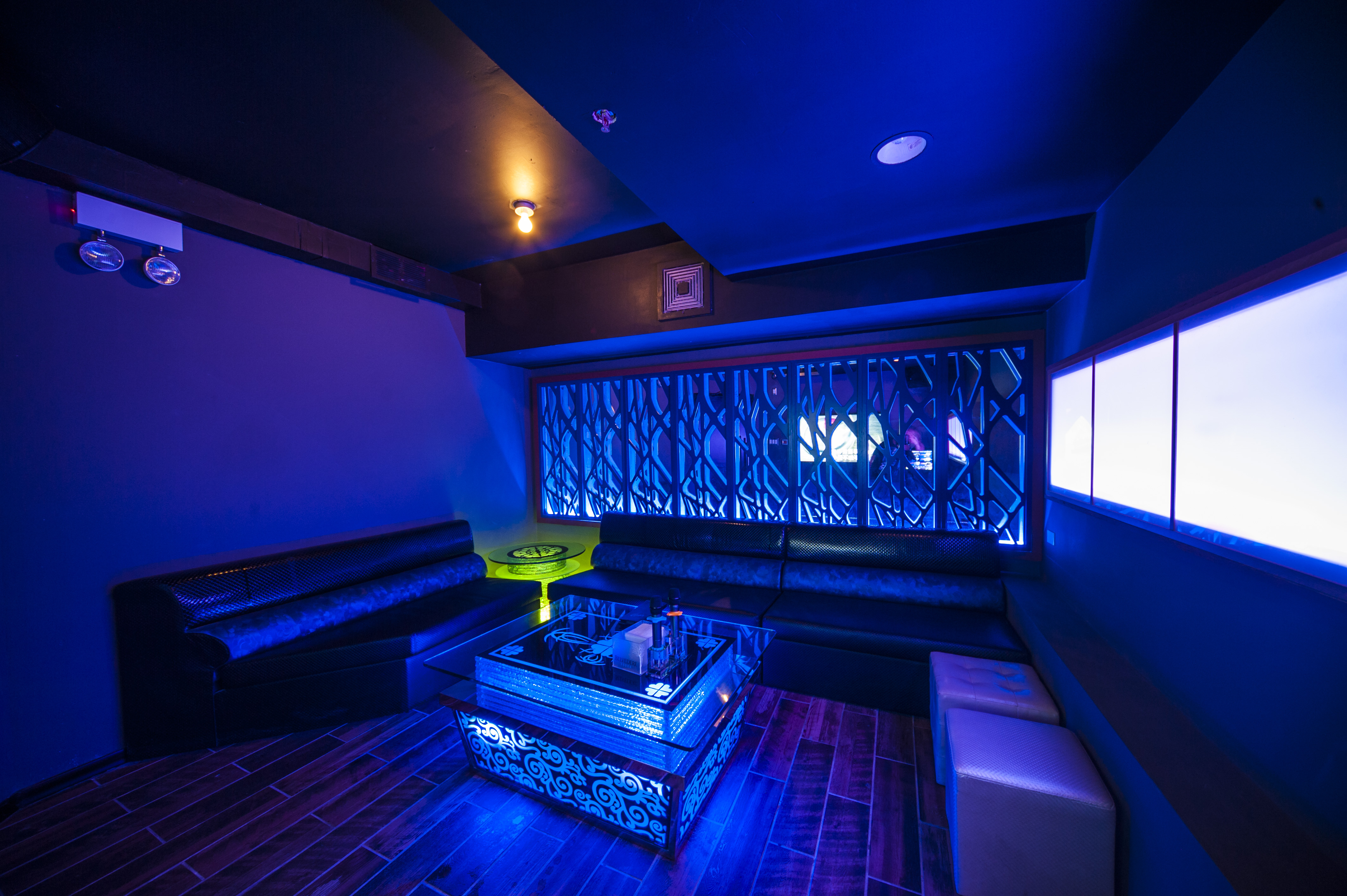 Karaoke Chicago Cermak Sakura Karaoke Bar