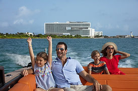 DREVC-EXT-Family-Boat-4A-RGB-1024x682.jp