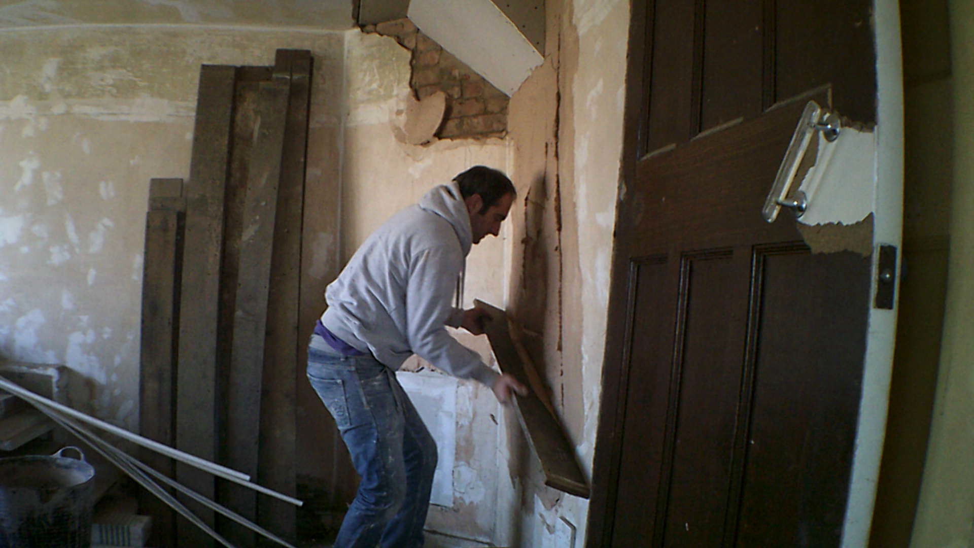 browning or bonding coat plaster