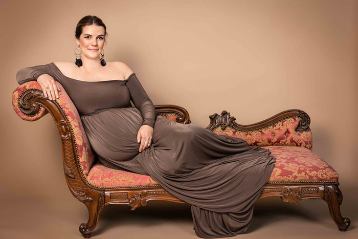 Schwangerschaftsfotoshooting Saalekreis, Babybauch Bilder Halle (Saale), Fotograf Leipzig, Maternity Fotoshooting Merseburg, Fotostudio Magdeburg