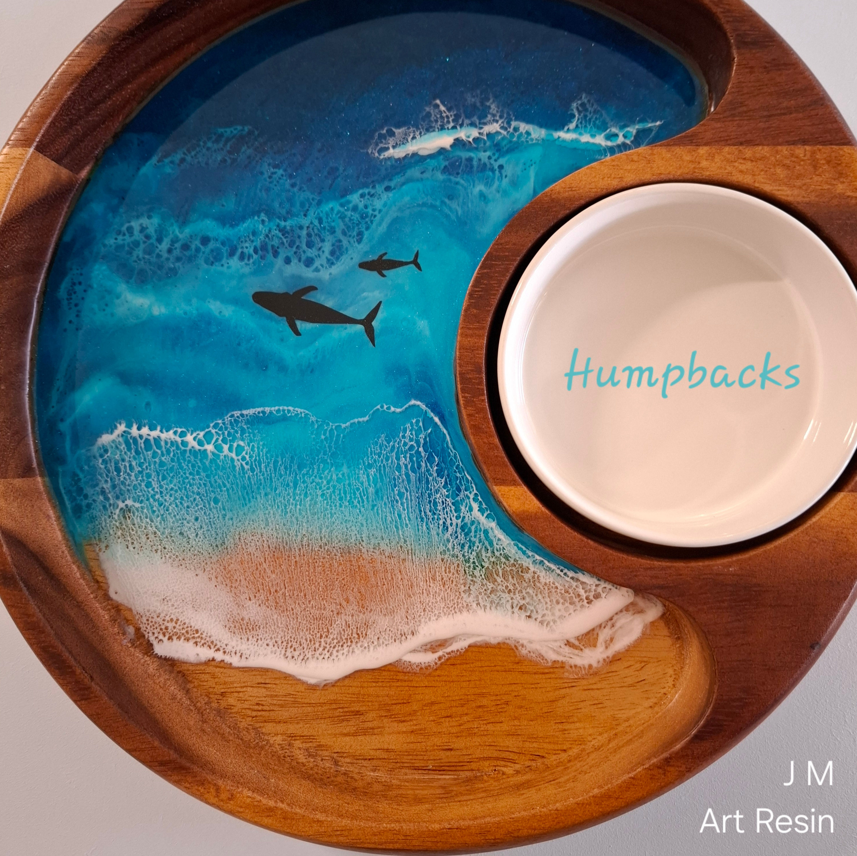 Chip'n'dip Tray - HUMPBACKS