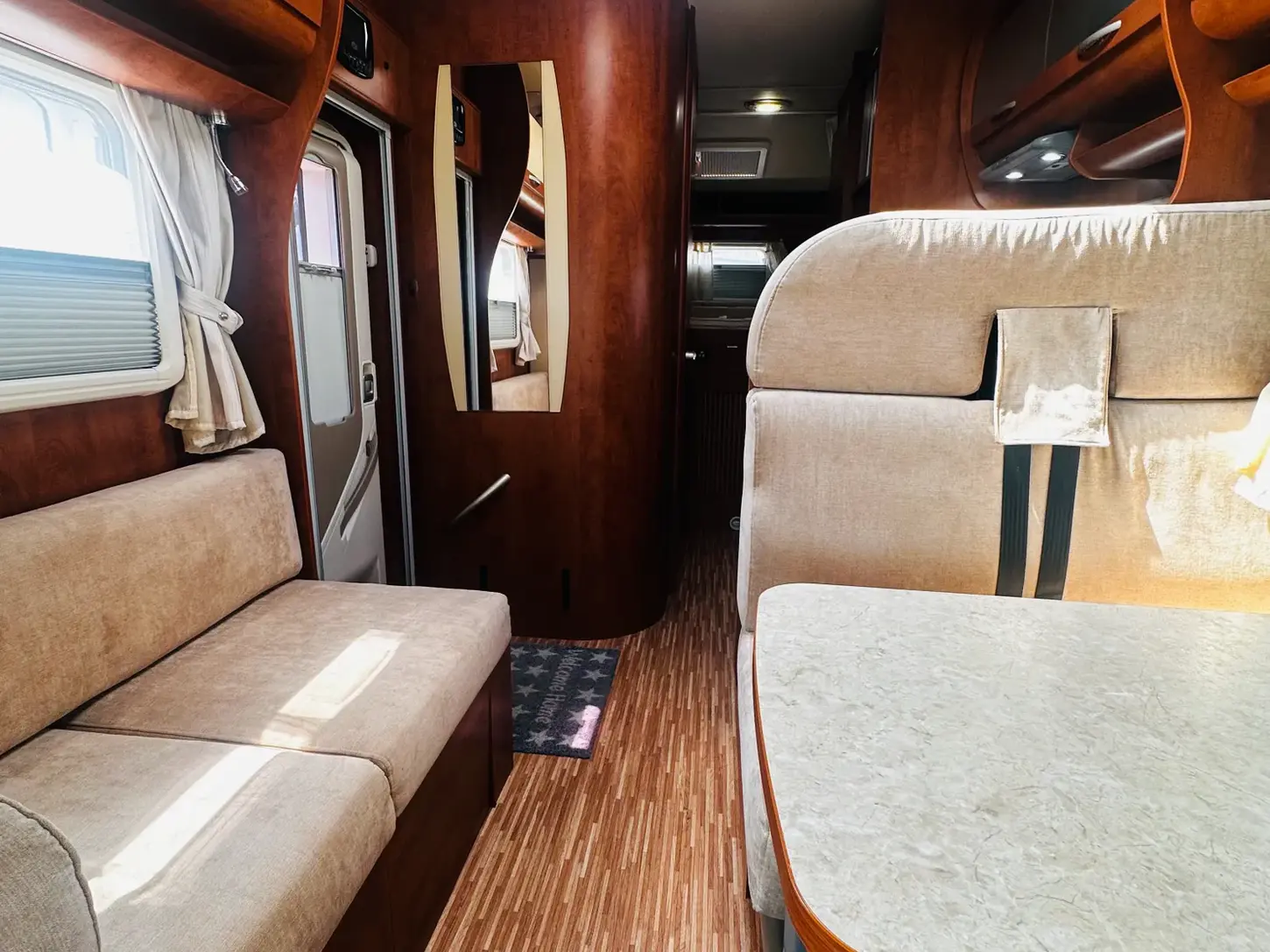 CAMPER USATO PLA, CAMPER MANSARDATO PER LA FAMIGLIA, SPAZI BEN ORGANIZZATI, ACCESSORIATO E PRONTO A PARTIRE

DIMENSIONI 
736X232X320

MECCANICA
FIAT DUCATO 2300 CC 130 CV

ACCESSORI
RADIO 9 POLLICI CON RETROCAMERA
MONITOR SECONDARIO PER RETROCAMERA
CLIMA MOTORE
3 PANNELLI SOLARI 300W + MPPT
CARICA MOTO GARAGE MANUALE
ALLARME
SOSPENSIONI AD ARIA CON COMPRESSORE
TV + ANTENNA DIGITALE TERRESTRE
2 SEBATOI ACQUA
MIDI HEKI 700x500
DISTRIBUZIONE COMPLETA 2023
TAGLIANDO COMPLETO 2026
REVISIONE SCADENZA 2027
SILICONATURA CONTROLLATA
PASSAGGIO DI PROPRIETÀ OMAGGIO
CLIMA CELLULA CON POMPA DI CALORE IN OMAGGIO