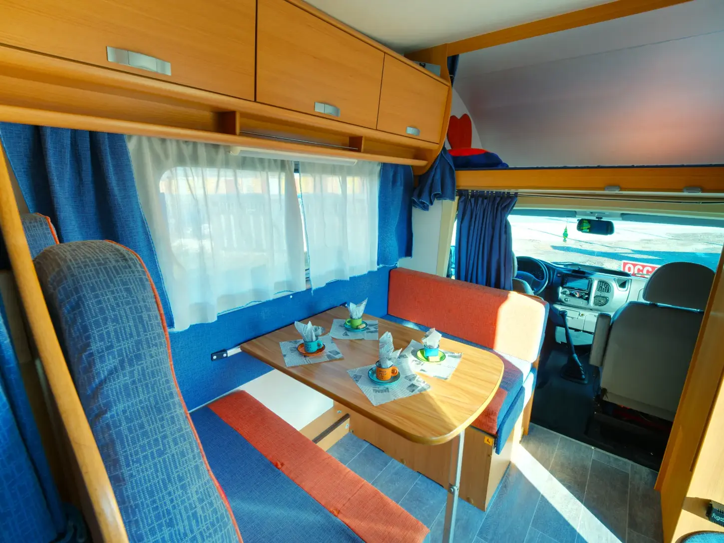 Rimor modello Katamarano, CLIMA CABINA
VETRI ELETTRICI
RADIO 2 DIN
RETROCAMERA+MONITOR
TENDA CABINA
TENDALINO
KIT SOLARE
PORTAMOTO EDICAR
CLIMA CELLULA DOMETIC
DOPPIA LUCE LED ESTERNA
SOG WC
ARMADIO XXL
BAGNO CON DOCCIA SEPARATA
GARAGE A VOLUME VARIABILE. Da camping garage concessionario camper nuovi e usati a novara