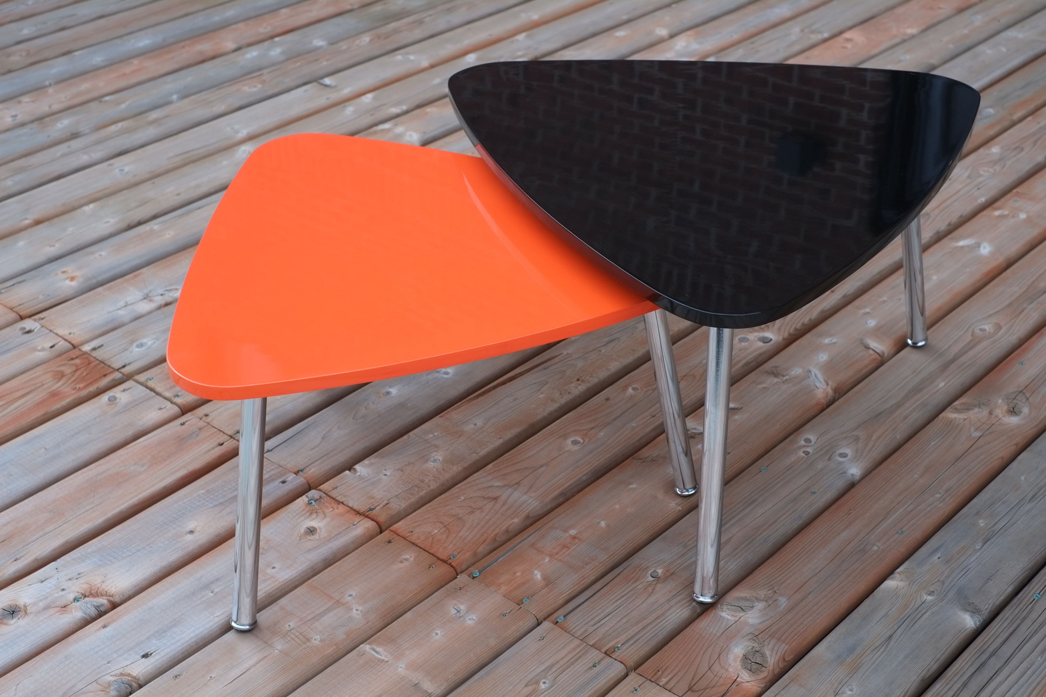 Nesting Table Chrome Metal Leg, High Glossy Black and White, Table Set 2 pcs