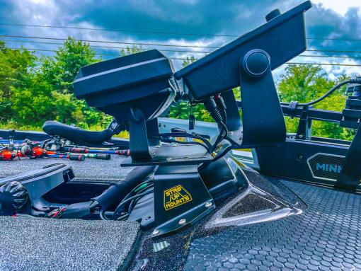 Thumbnail: Ikon level bow mount LX and LVX